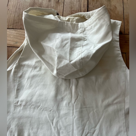 Eileen Fisher Hooded Vest Sleeveless cream color size medium - Picture 3 of 10